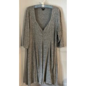 Torrid Women Plus Size 3 3X Grey Heathered Knit V-Neck Pleated Midi Dress